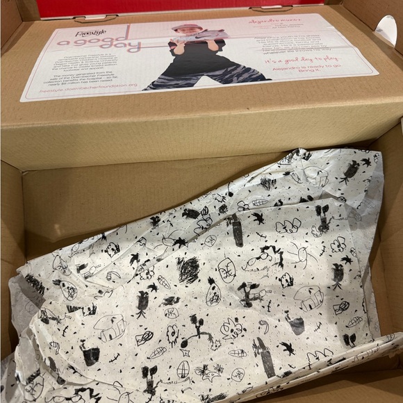 2014 Nike Air Max Penny ‘Doernbecher’ SF 49ERS - Picture 11 of 11